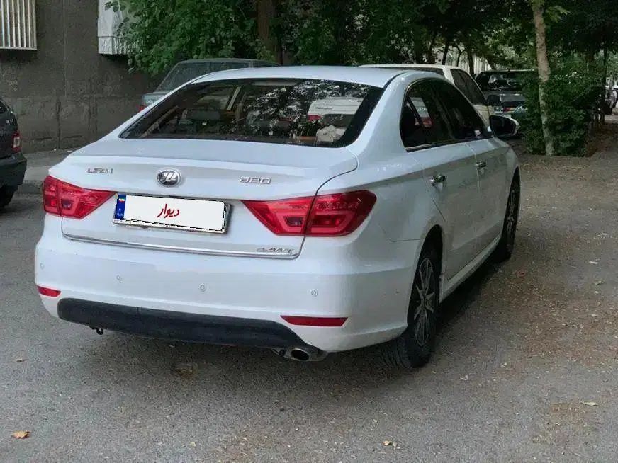 لیفان 820 اتوماتیک - 1395