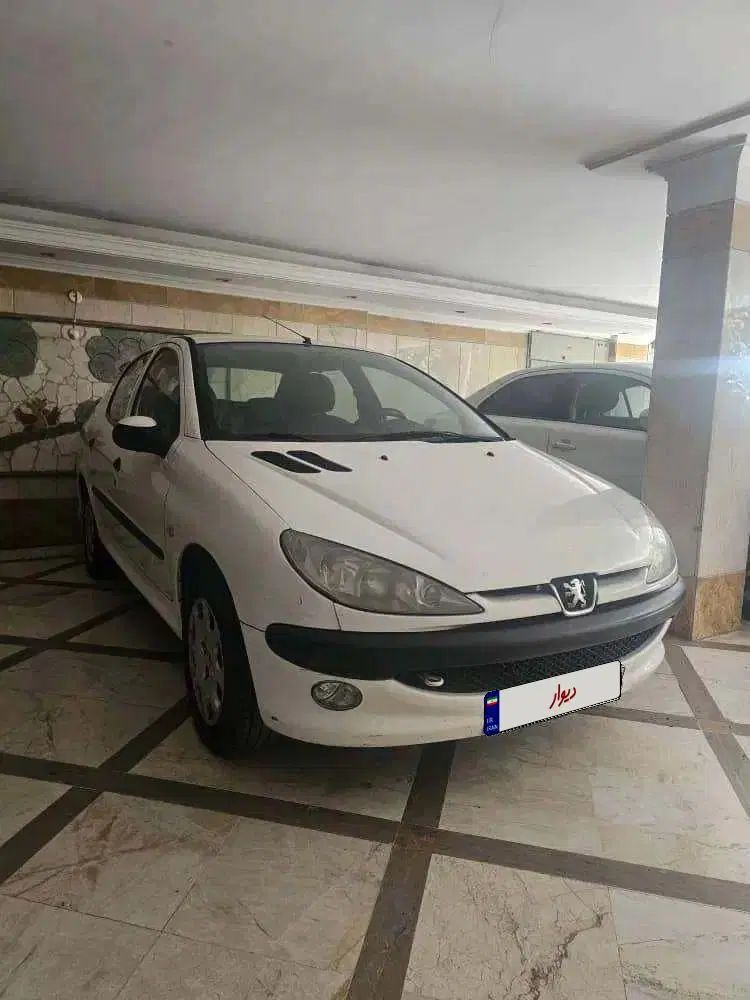 خودرو پژو، ۲۰۶ صندوق دار آگهی ann_19860214