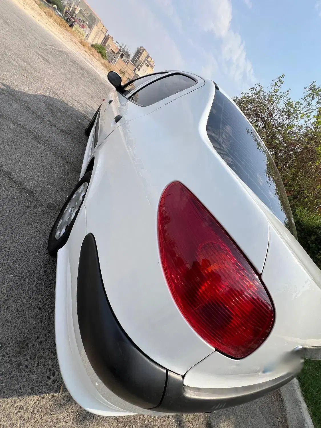 پژو ۲۰۶ صندوق دار v8 - 1393