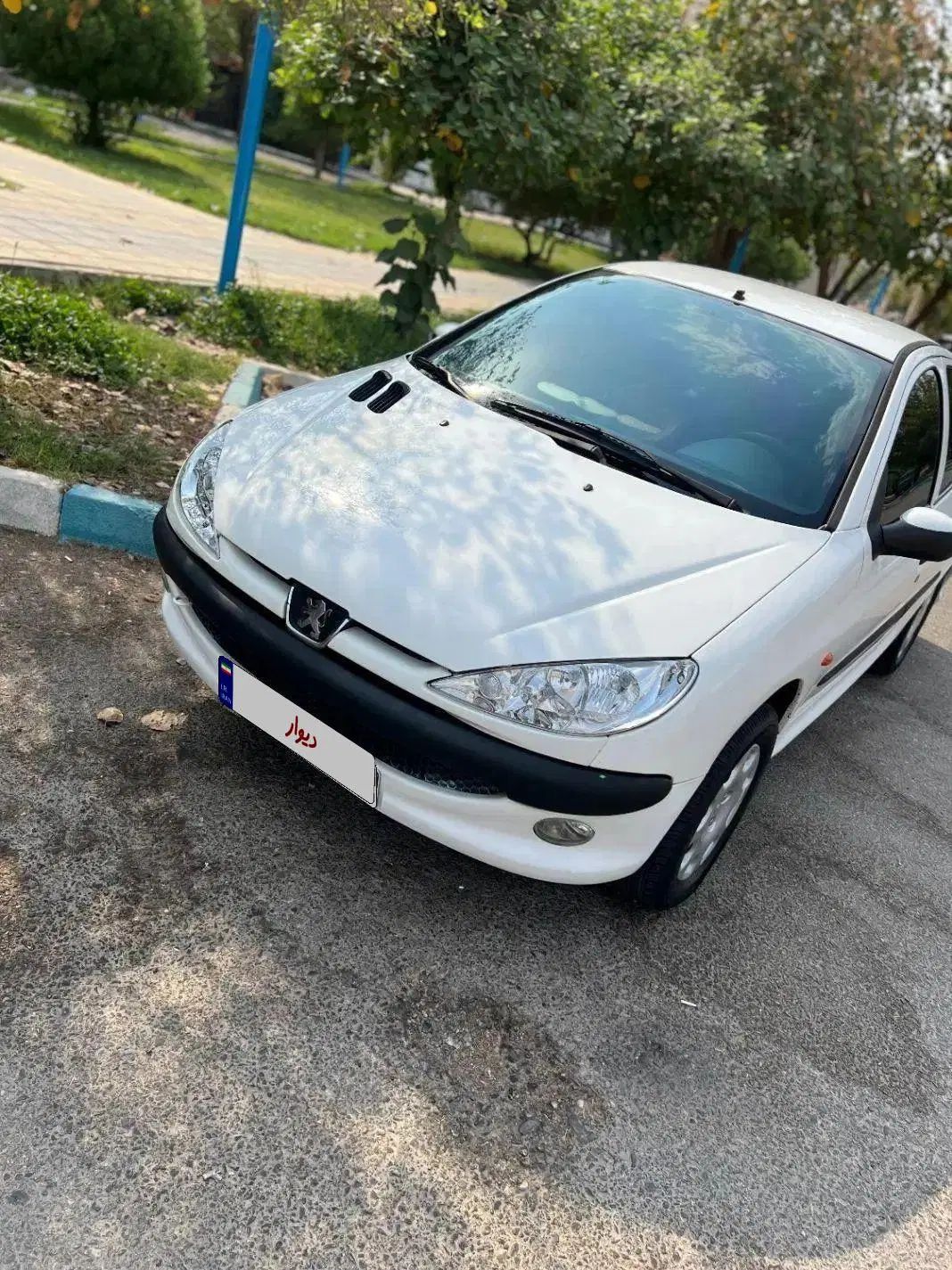 پژو ۲۰۶ صندوق دار v8 - 1393