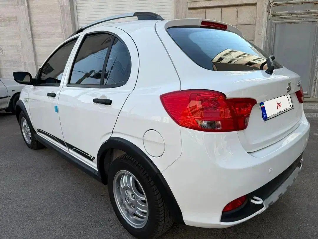 کوییک R دنده‌ای - 1402