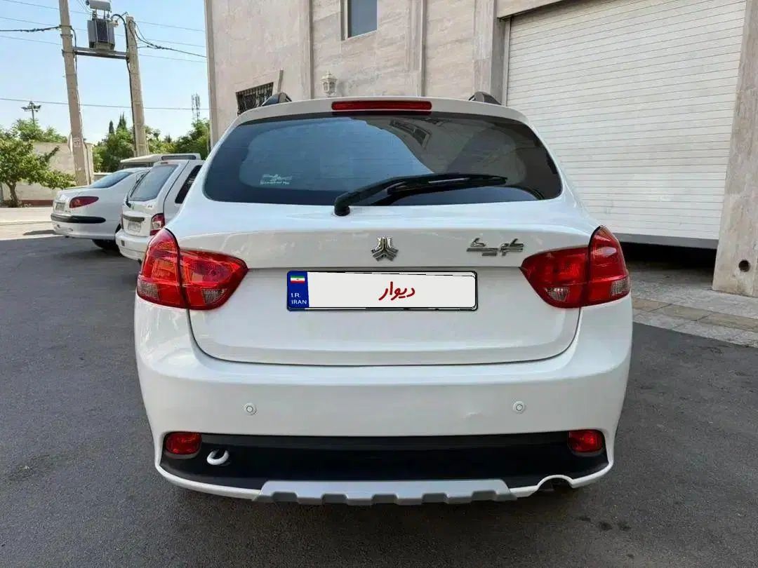 کوییک R دنده‌ای - 1402