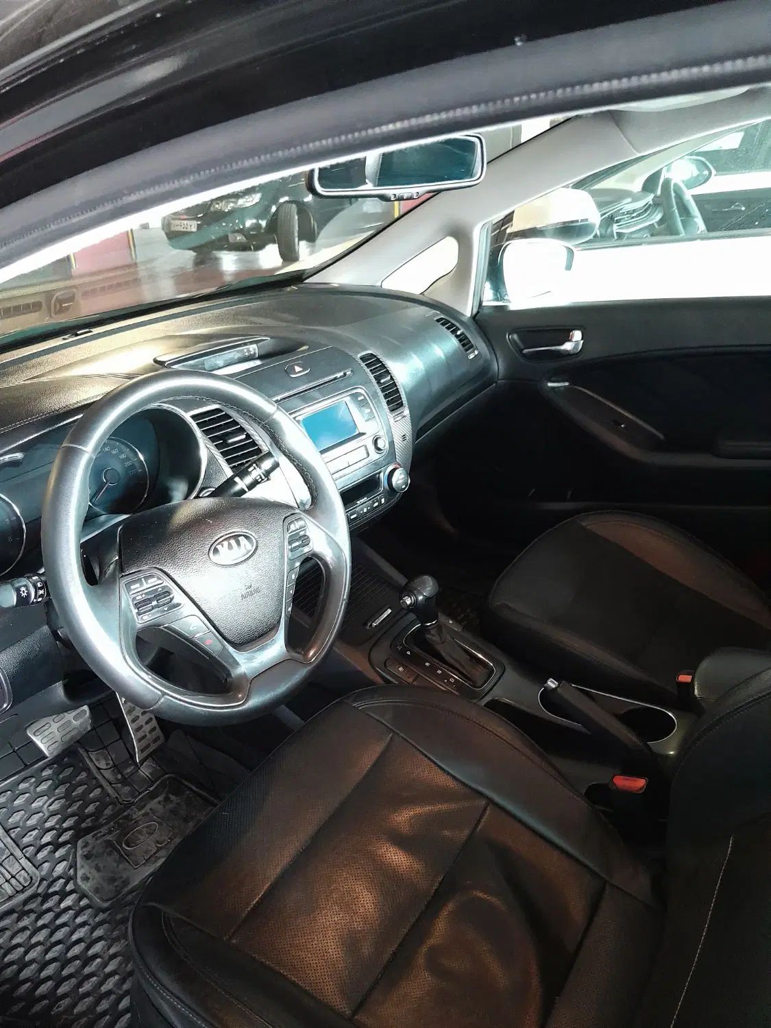 کیا سراتو 2.0 لیتر اتوماتیک GT لاین - 2014