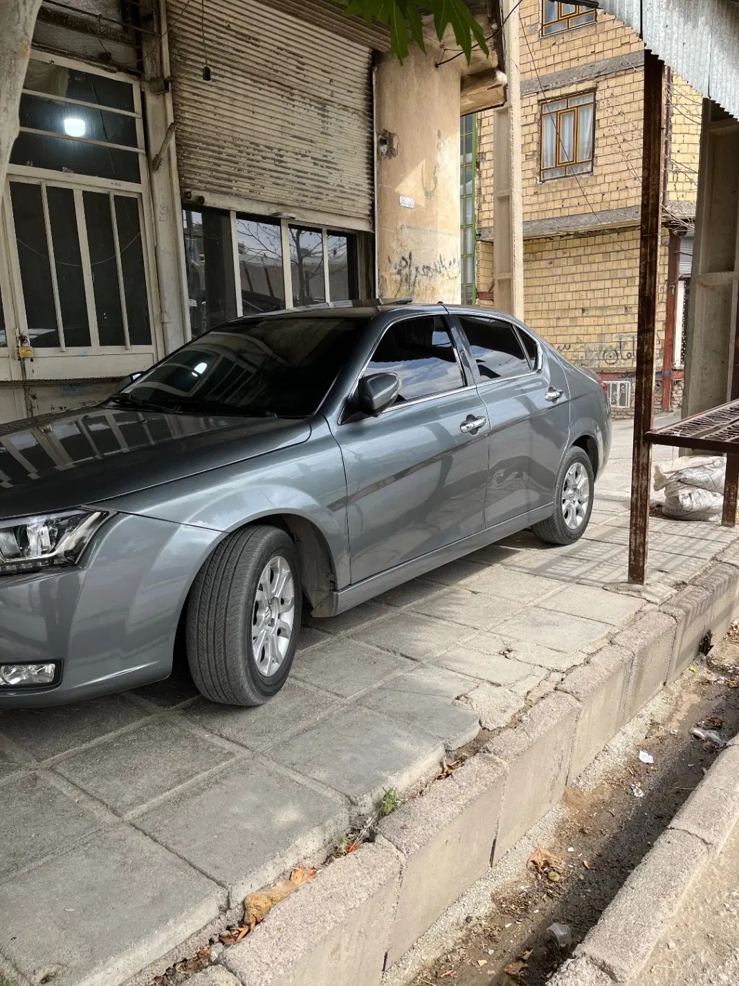 دنا پلاس تیپ ۲ سانروف ۴ ایربگ - 1397