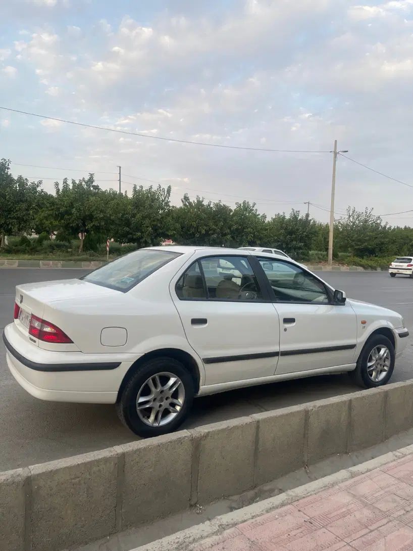 سمند LX XU7 - 1395