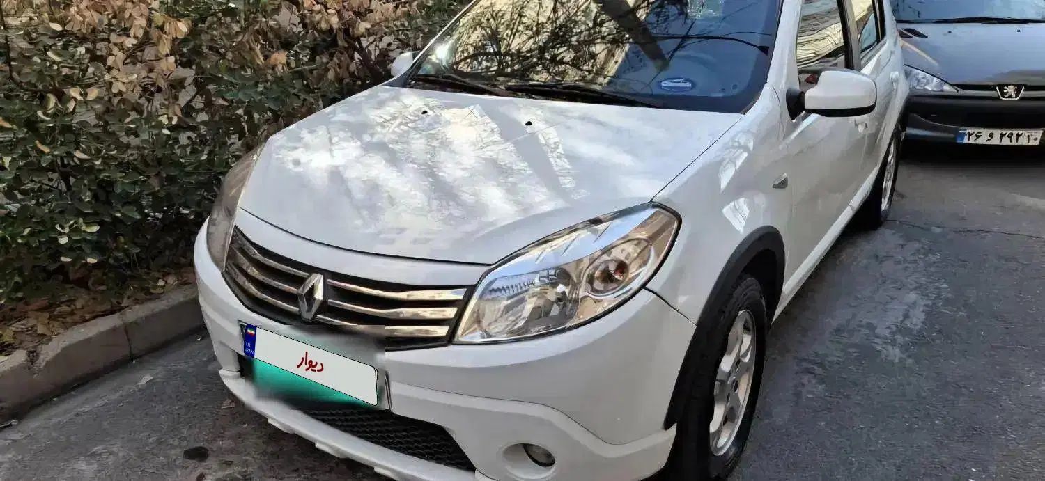 رنو ساندرو اتوماتیک - 1396
