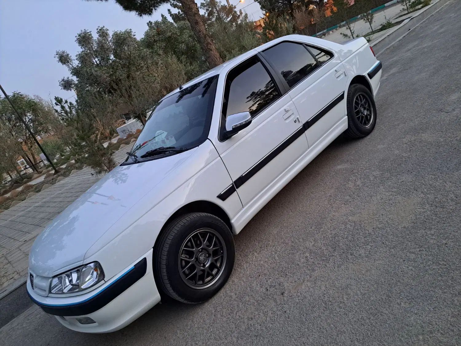 پژو پارس ELX-XU7P سفارشی - 1401