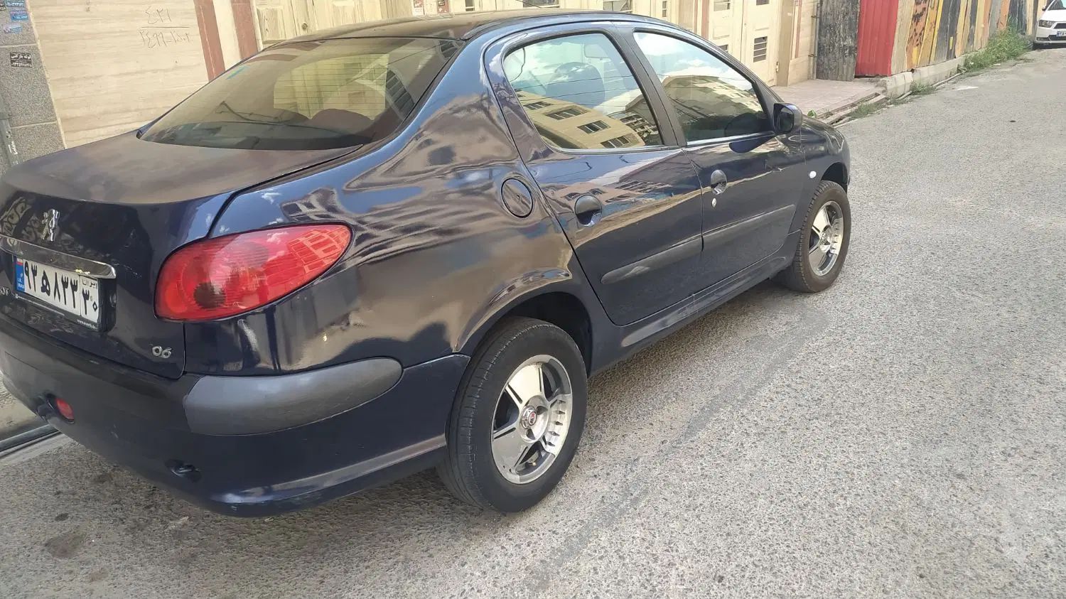 پژو ۲۰۶ صندوق دار v8 - 1386