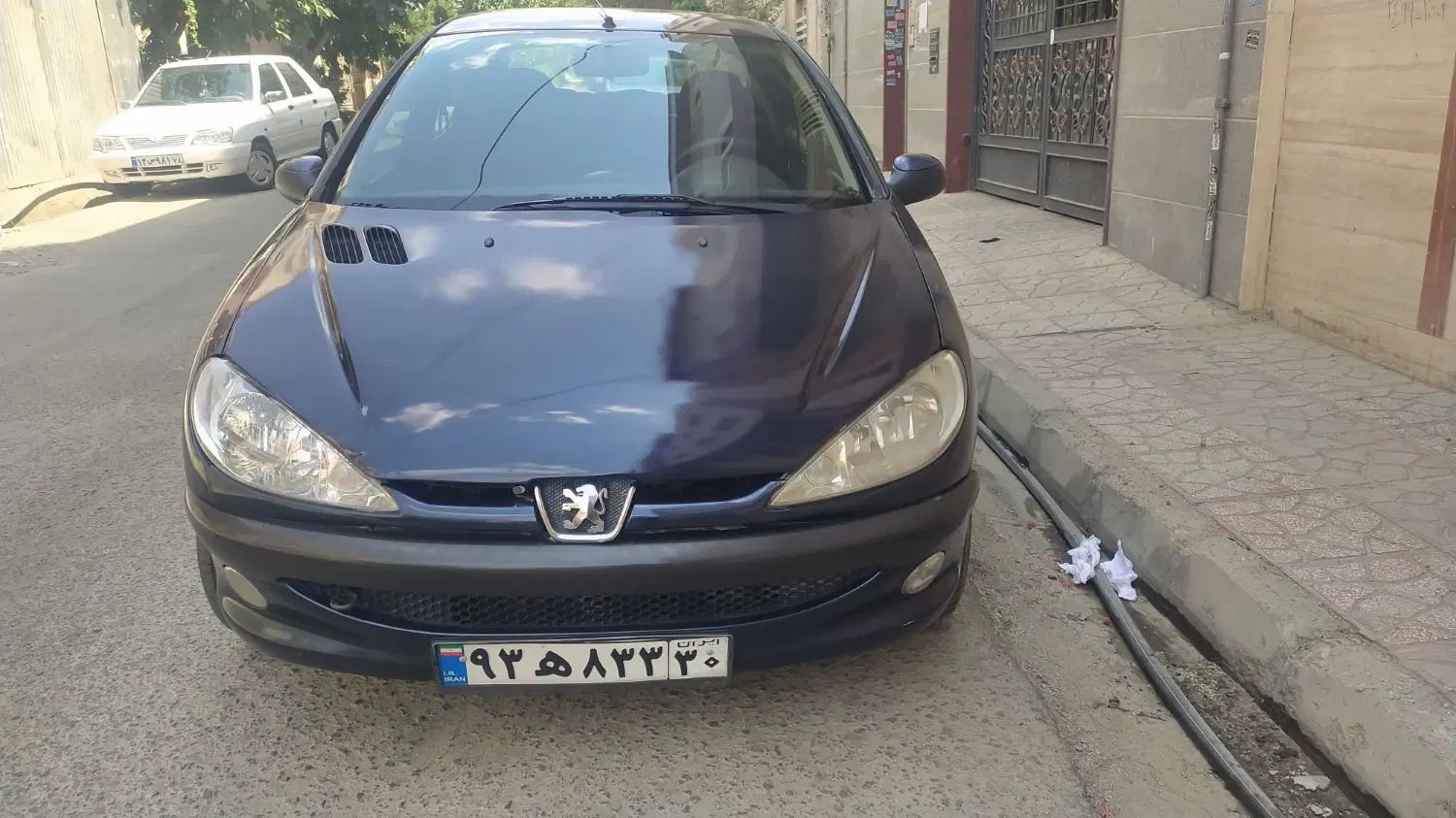 پژو ۲۰۶ صندوق دار v8 - 1386