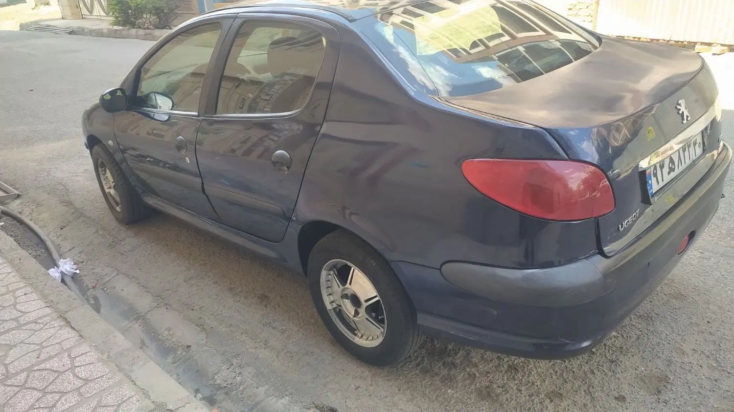 پژو ۲۰۶ صندوق دار v8 - 1386