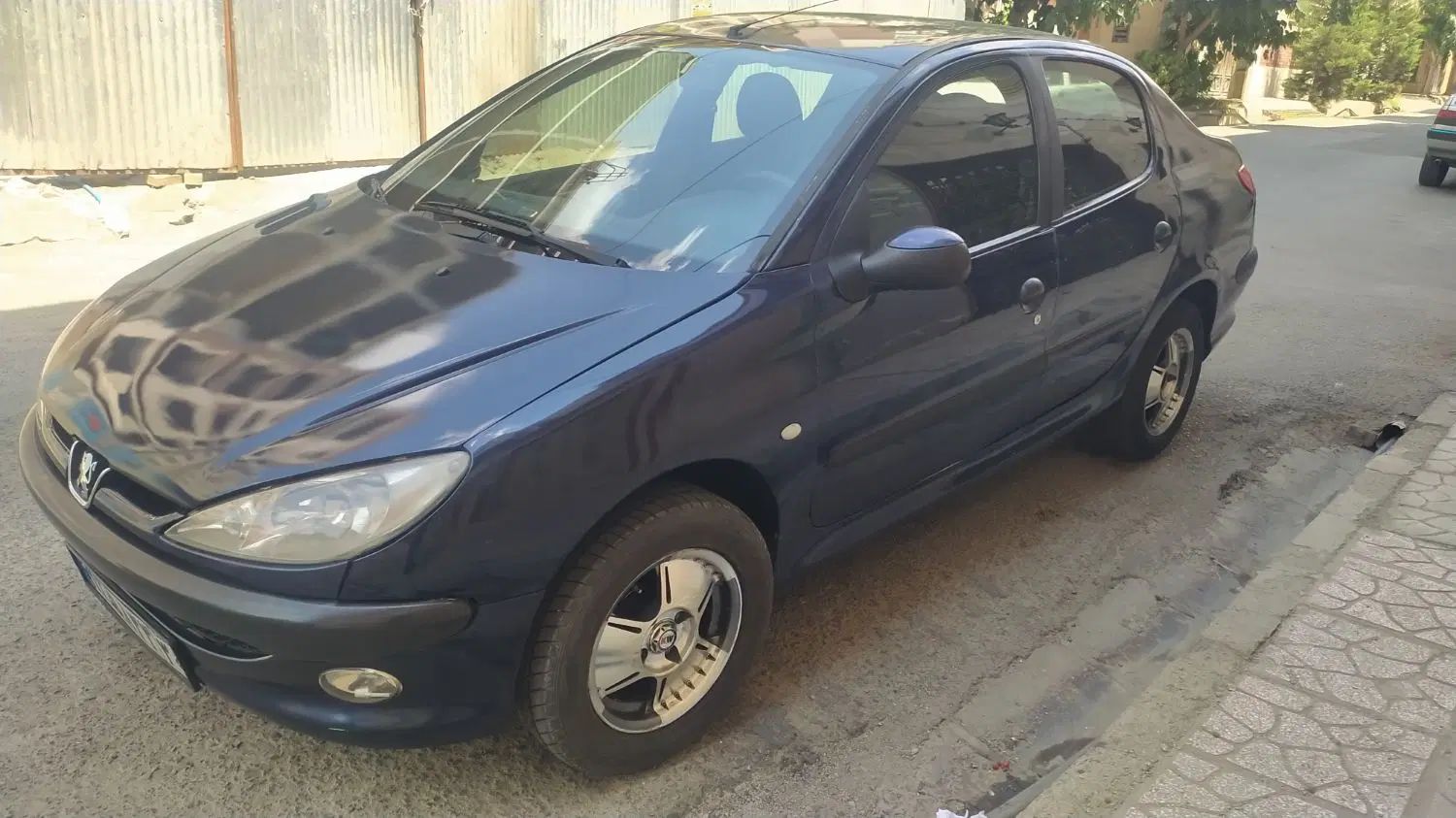 پژو ۲۰۶ صندوق دار v8 - 1386