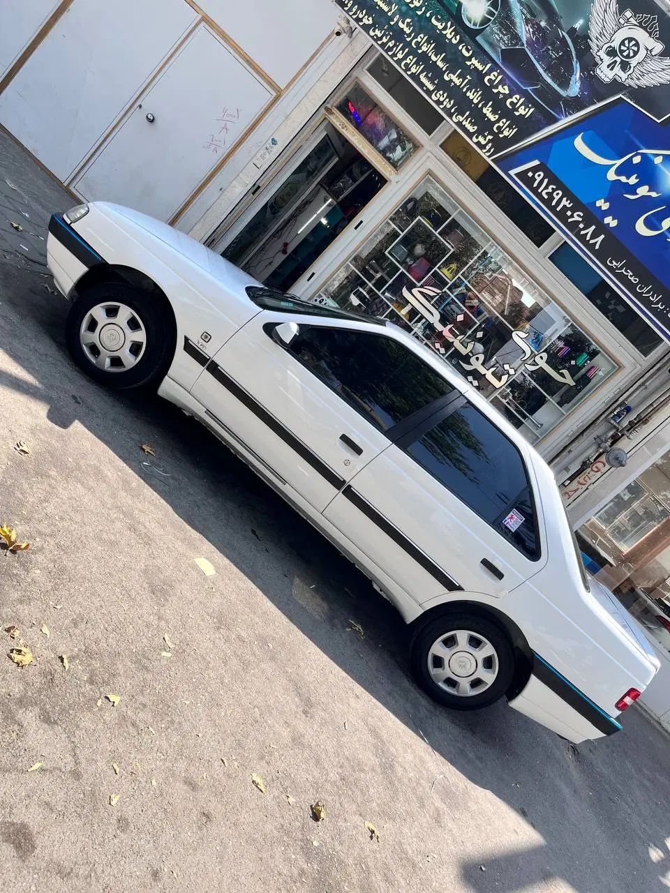 پژو 405 SLX بنزینی TU5 - 1390