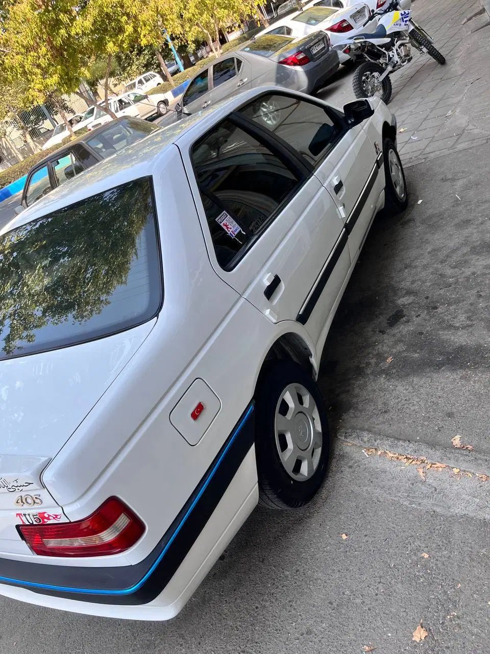 پژو 405 SLX بنزینی TU5 - 1390