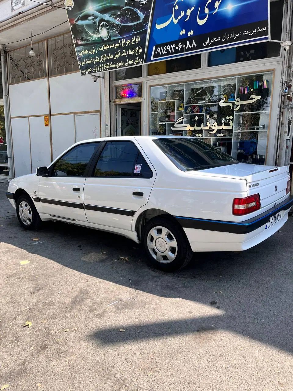پژو 405 SLX بنزینی TU5 - 1390