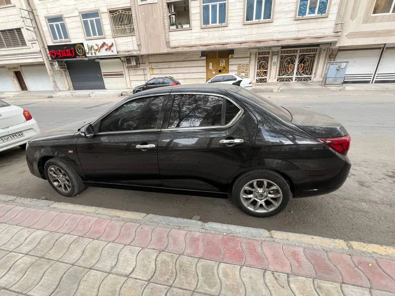 دنا پلاس توربو اتوماتیک - 1401