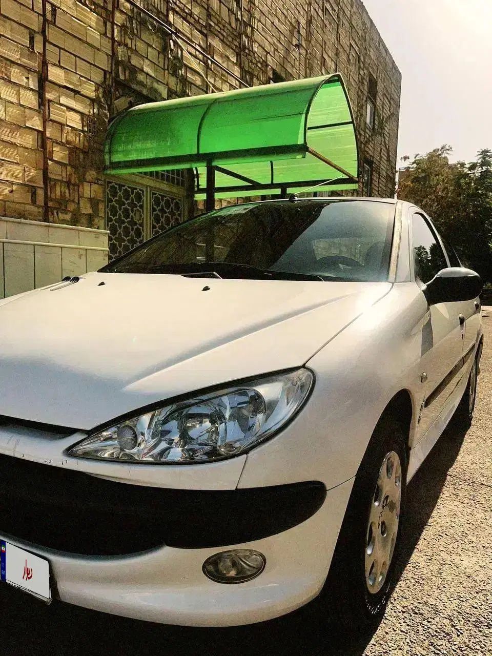 پژو ۲۰۶ صندوق دار v8 - 1399