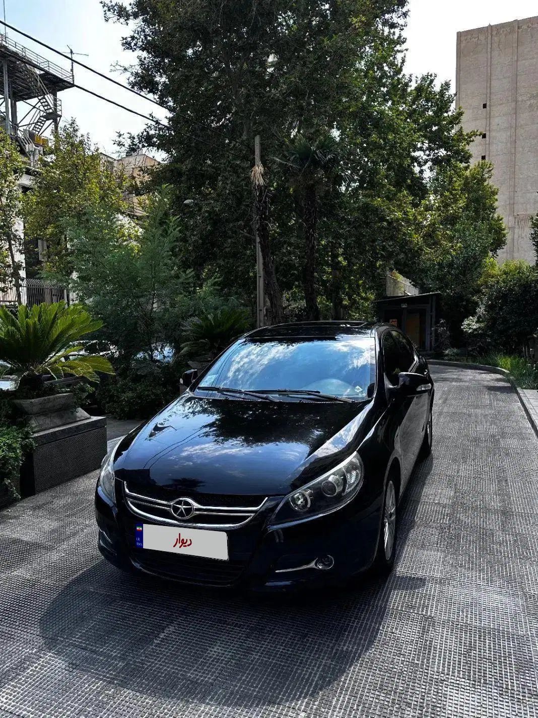 جک J5 اتوماتیک - 1395
