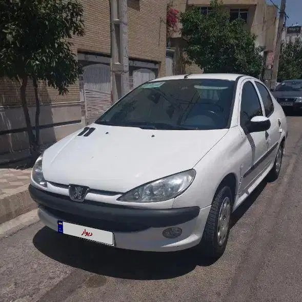 پژو ۲۰۶ صندوق دار v8 - 1391