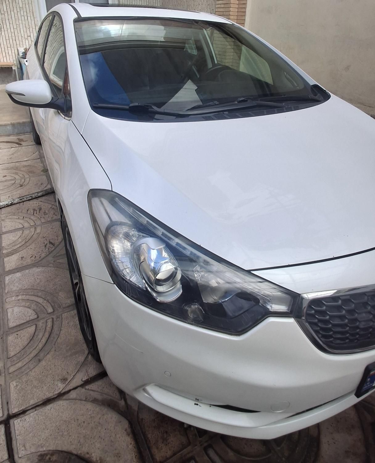 کیا سراتو 2.0 لیتر اتوماتیک GT لاین - 2015