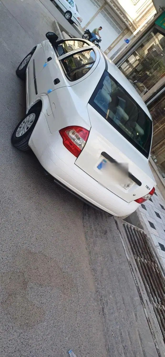 تیبا صندوق دار SX - 1399