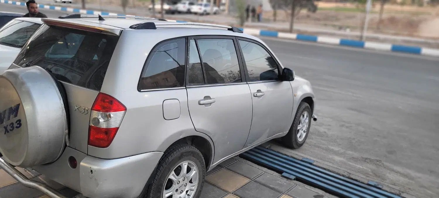 ام وی ام X33 دنده‌ای ساده - 1391