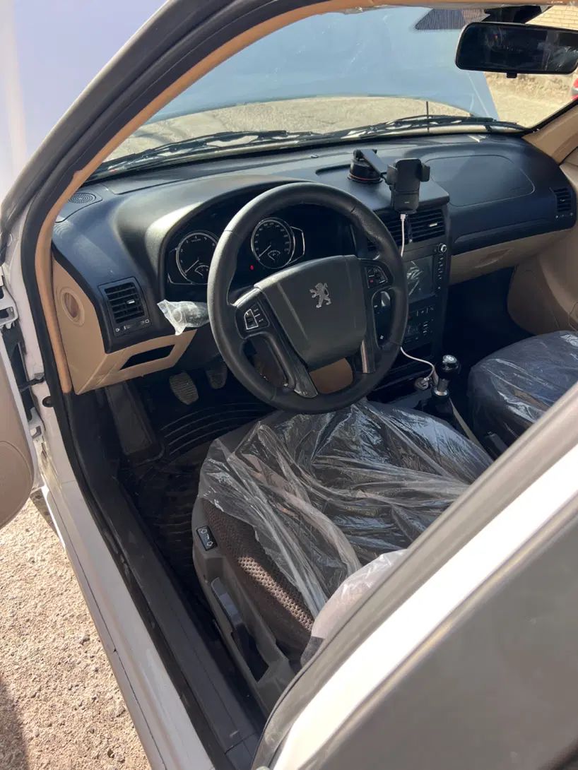 پژو پارس سال - 1402