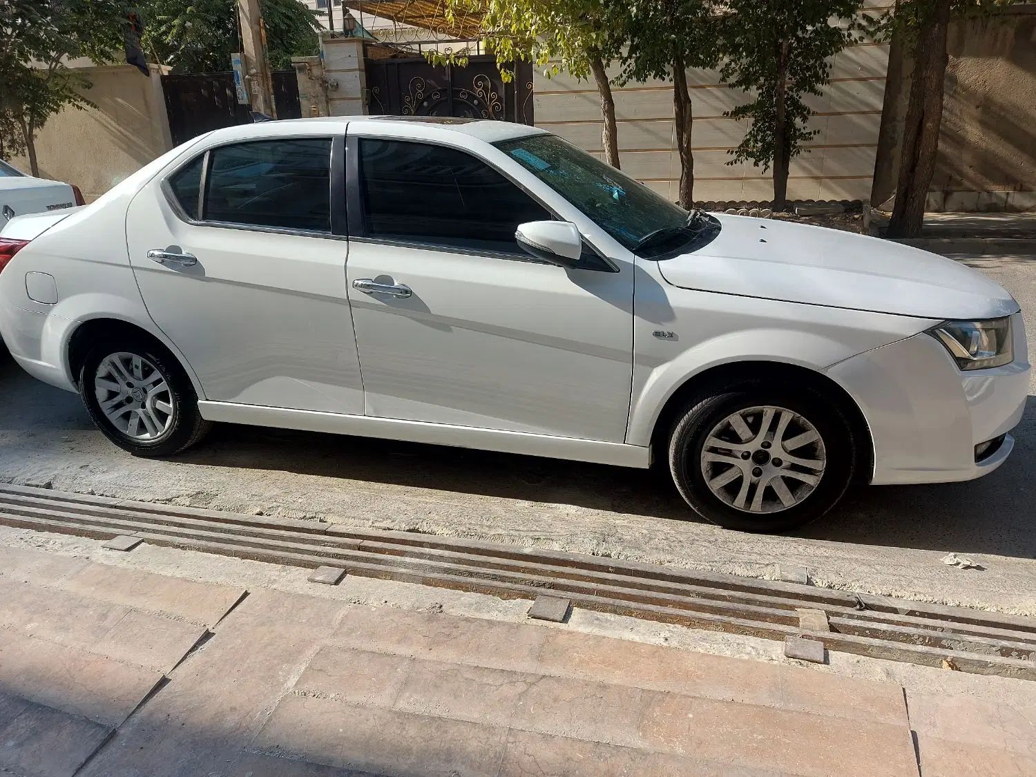 خودرو دنا، پلاس آگهی ann_19863025