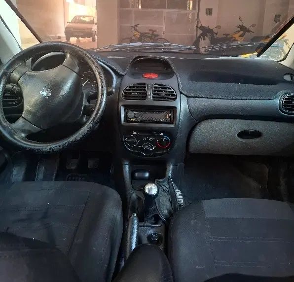 پژو ۲۰۶ صندوق دار v8 - 1391