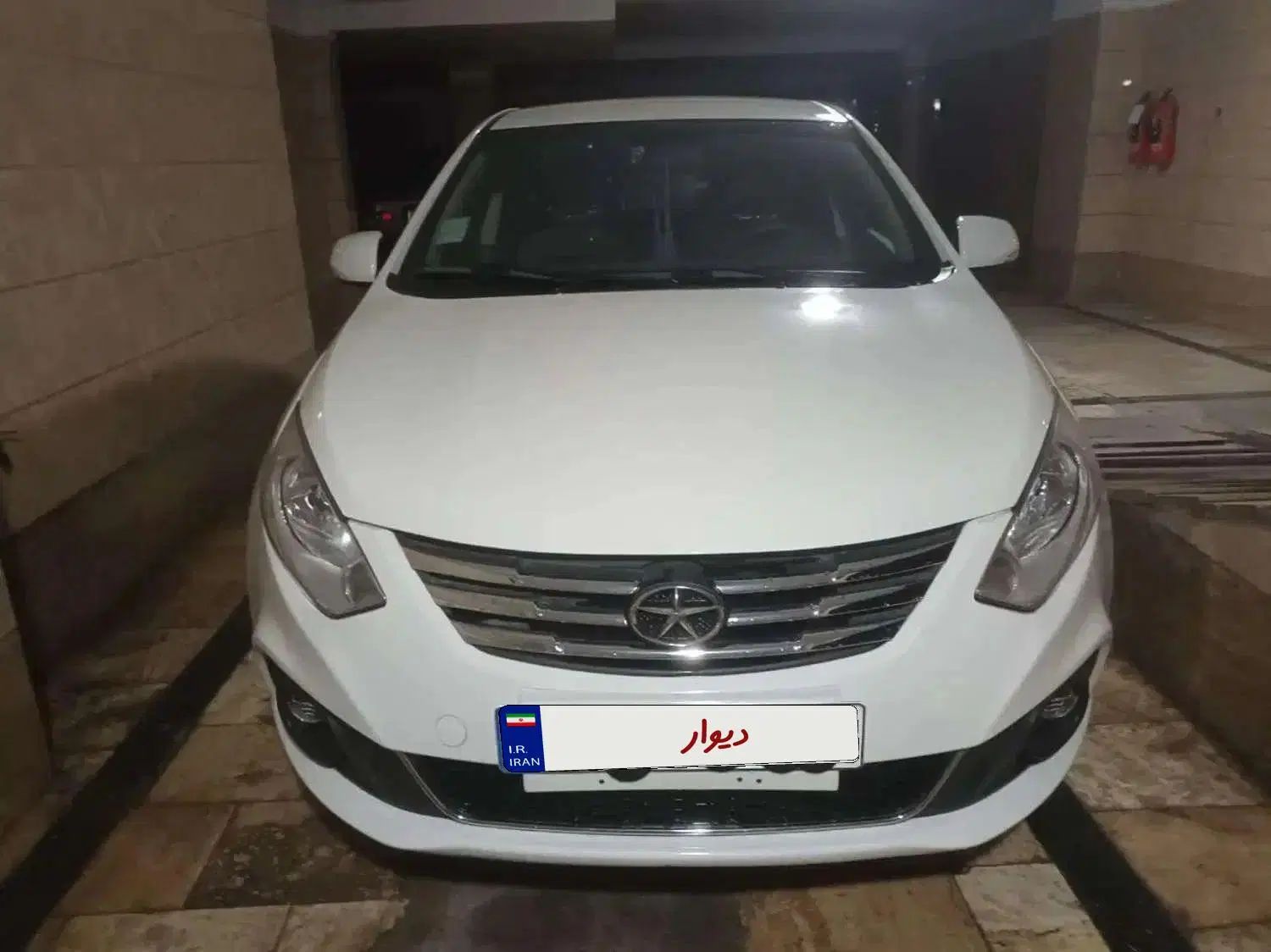جک J4 اتوماتیک ساده - 1402