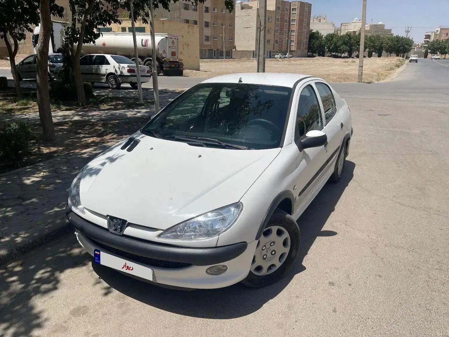 خودرو پژو، ۲۰۶ صندوق دار آگهی ann_19863190