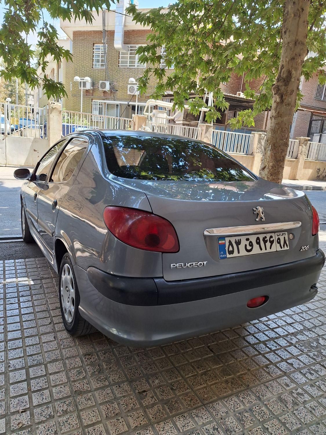 پژو ۲۰۶ صندوق دار v20 - 1387