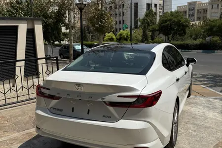 تویوتا کمری GLX - 2025
