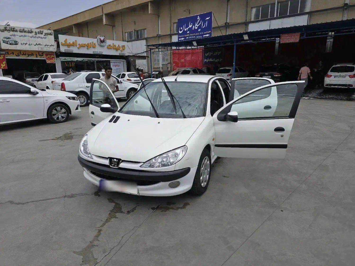 پژو ۲۰۶ صندوق دار v8 - 1388