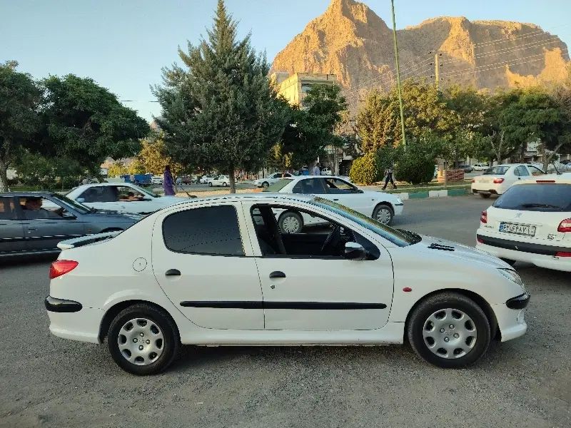 پژو ۲۰۶ صندوق دار v20 - 1386