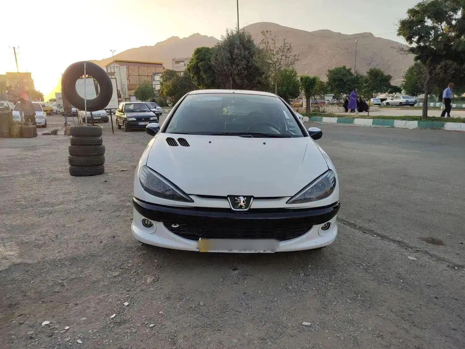 پژو ۲۰۶ صندوق دار v20 - 1386