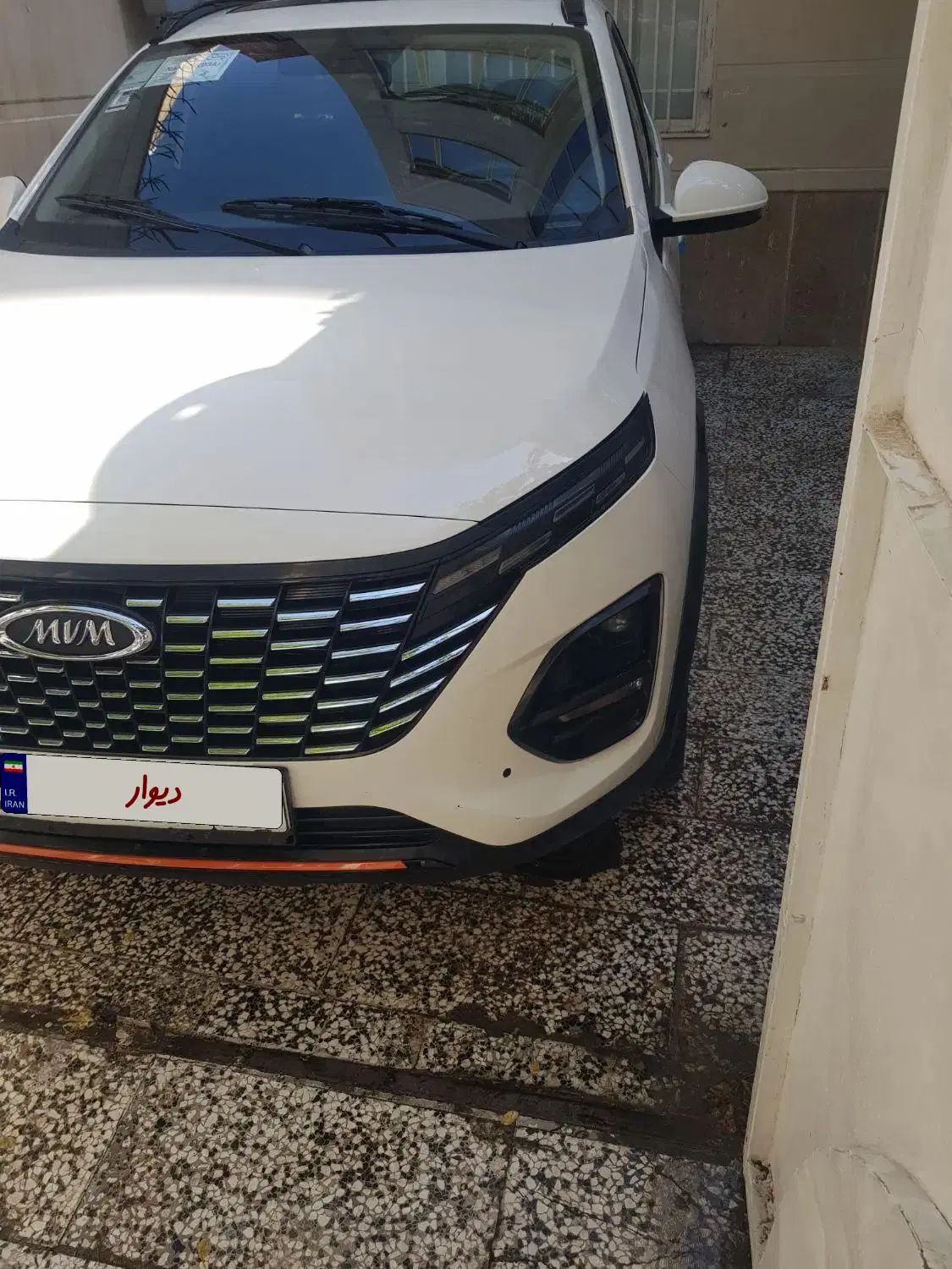 ام وی ام X33 کراس دنده‌ای - 1402