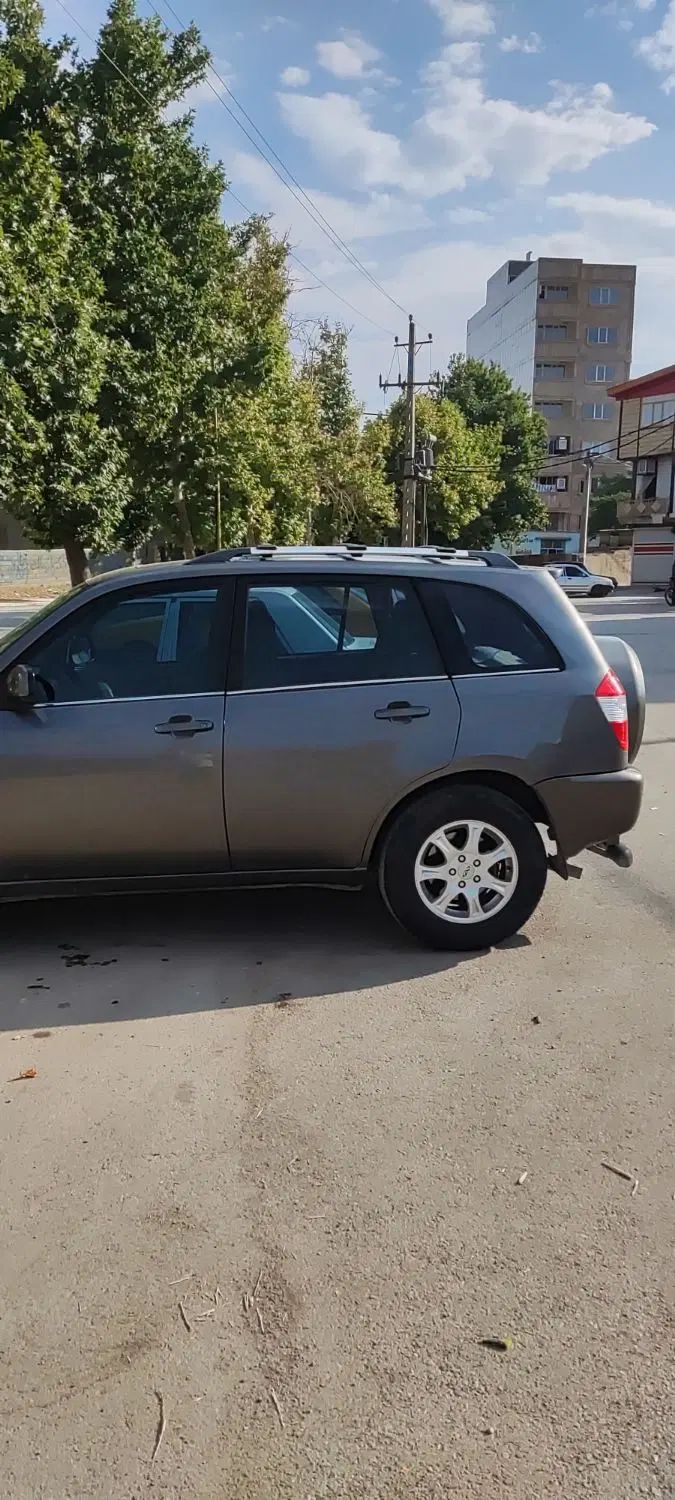 ام وی ام X33 دنده‌ای ساده - 1393