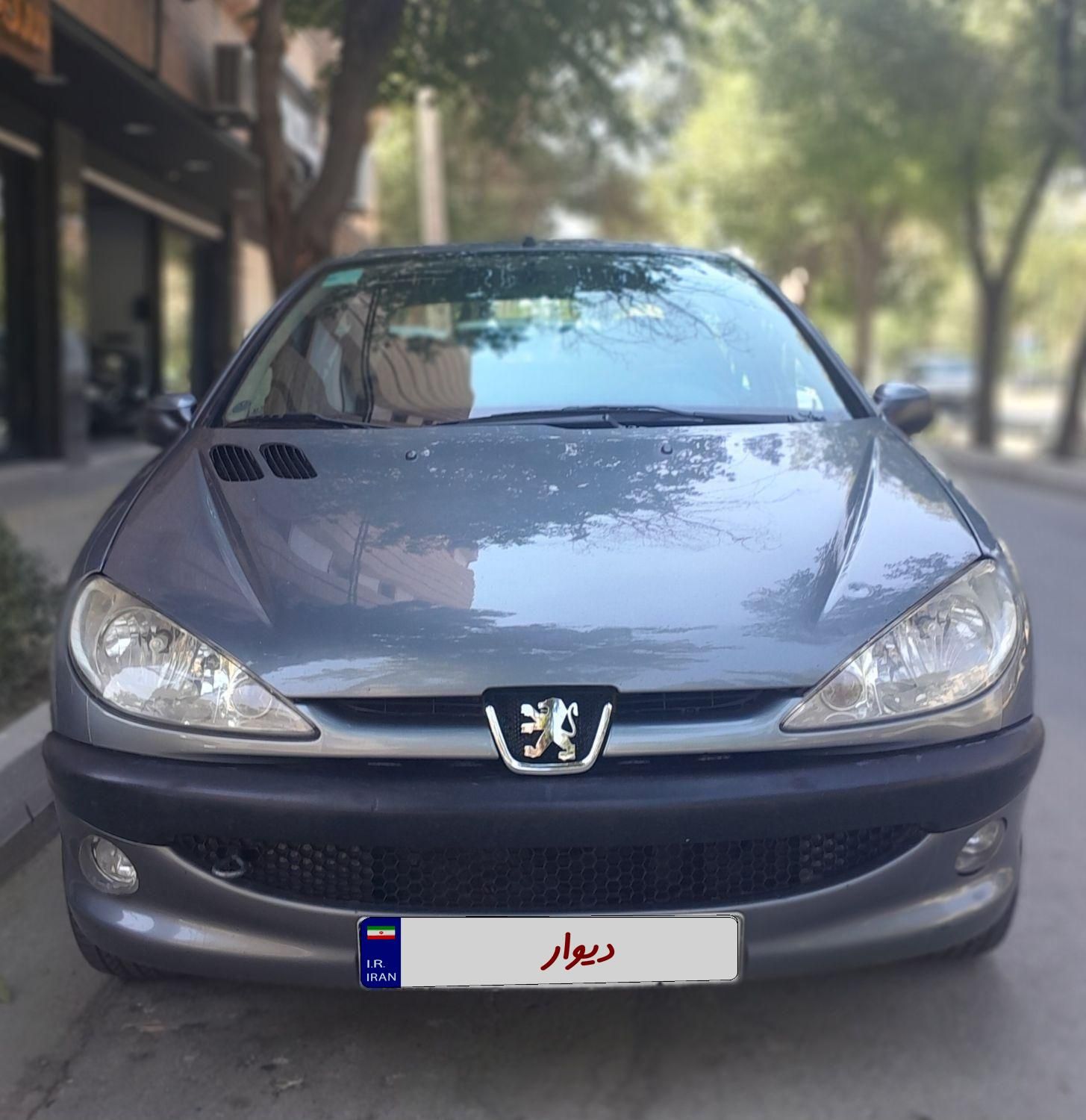پژو ۲۰۶ صندوق دار v8 - 1393