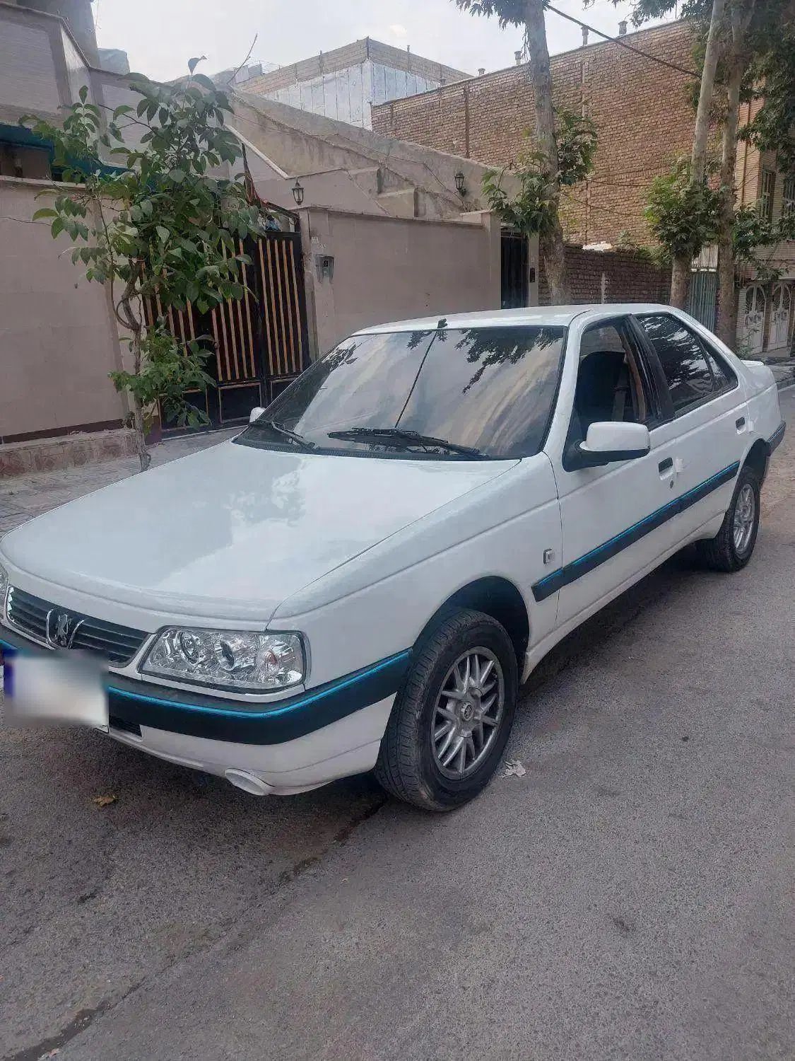 پژو 405 بنزینی GLX - TU5 - 1395