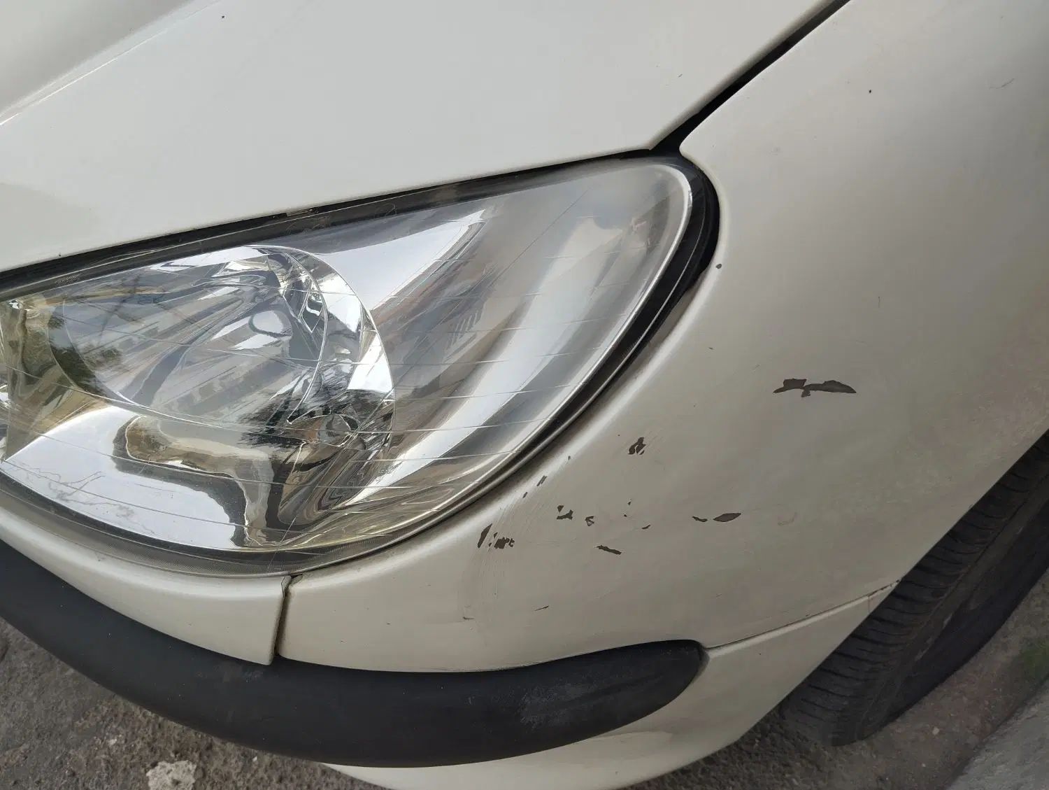پژو ۲۰۶ صندوق دار v8 - 1393