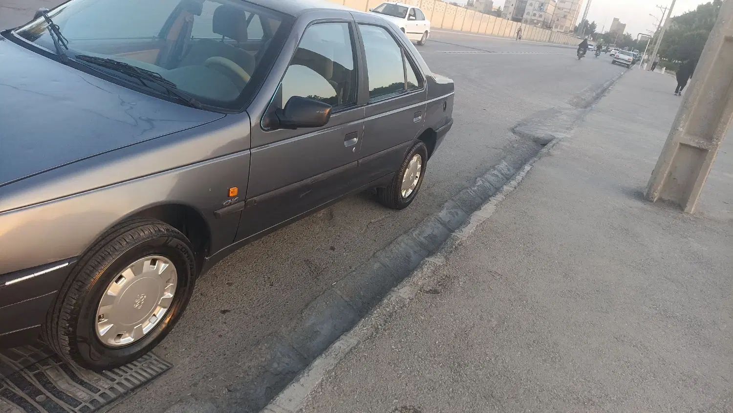 پژو 405 GLX - 1395