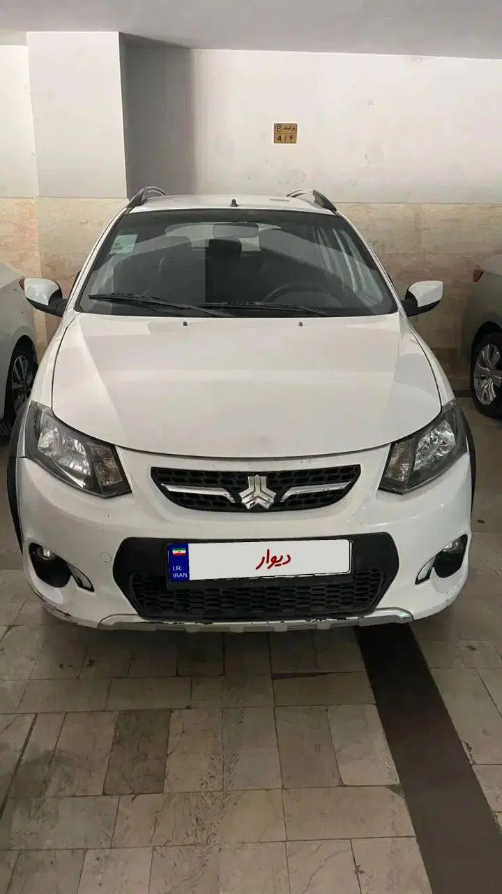 خودرو کوییک، معمولی آگهی ann_19863866