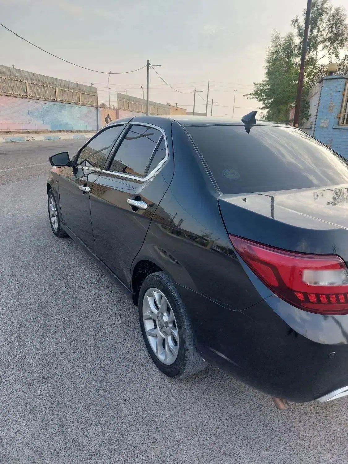 دنا پلاس توربو 6 دنده - 1401
