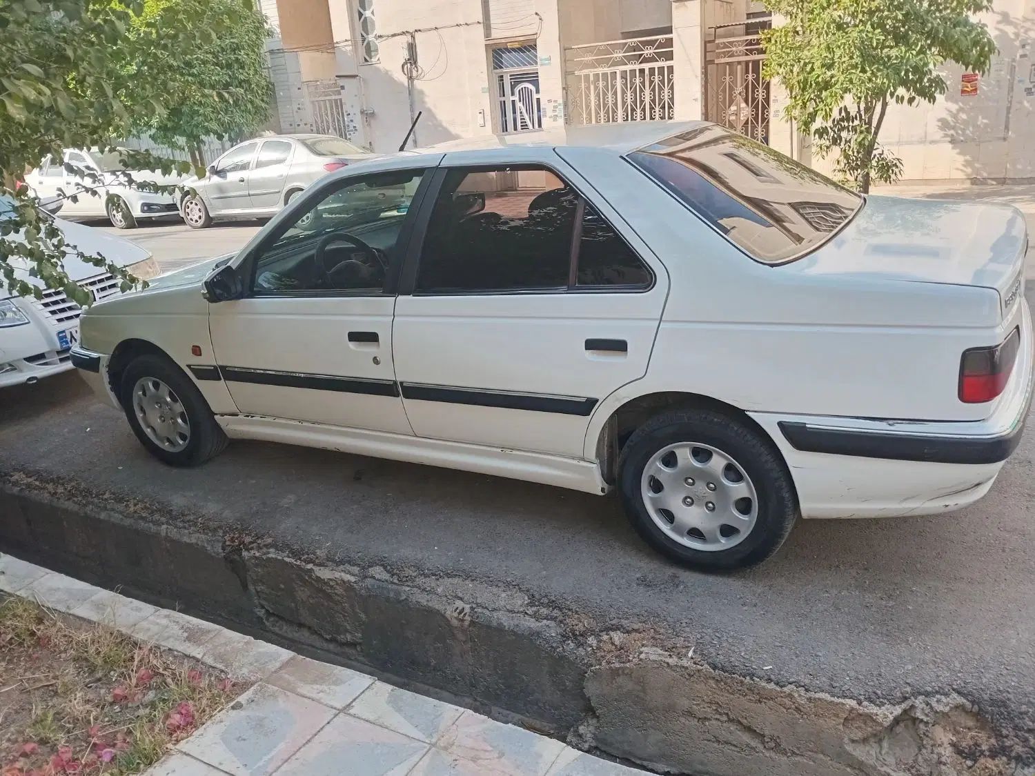 پژو پارس XU7ساده - 1388