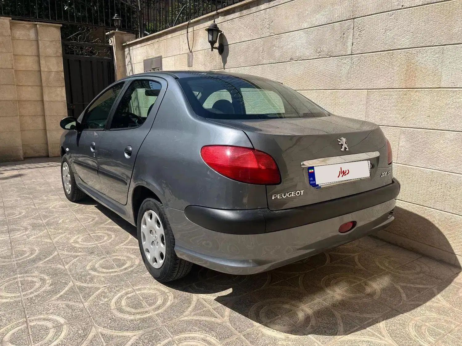 پژو ۲۰۶ صندوق دار v1 - 1386