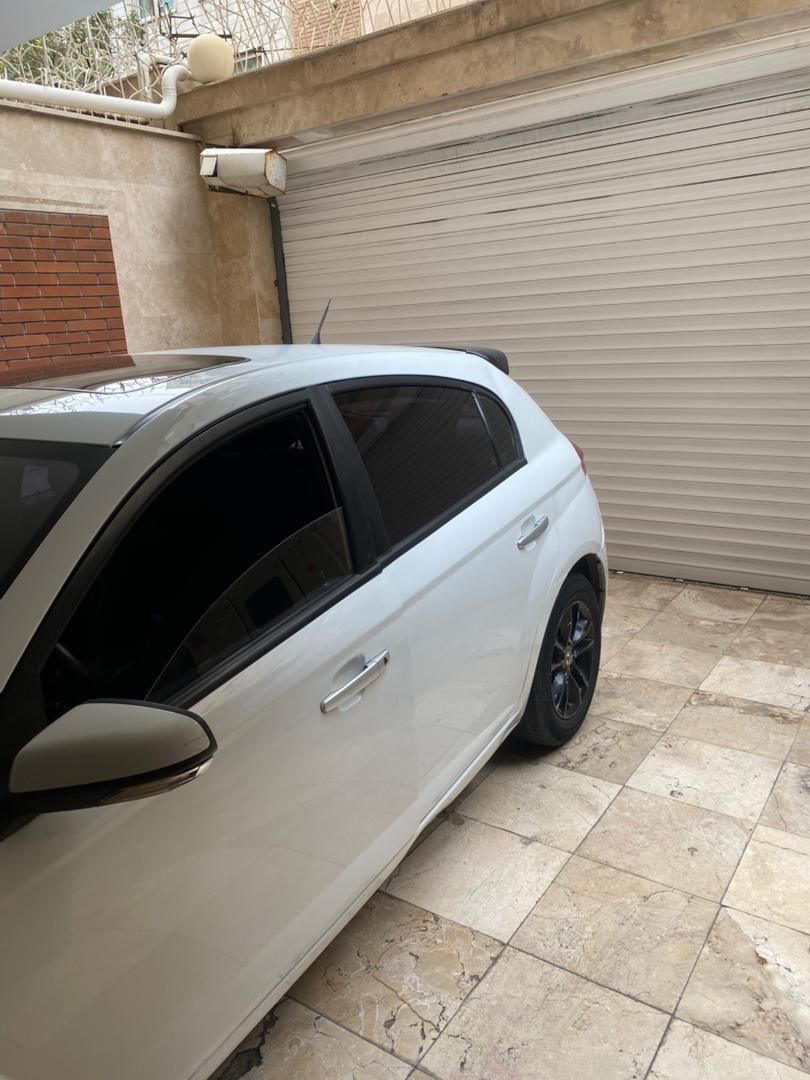 برلیانس H320 دنده‌ای 1500 - 1396