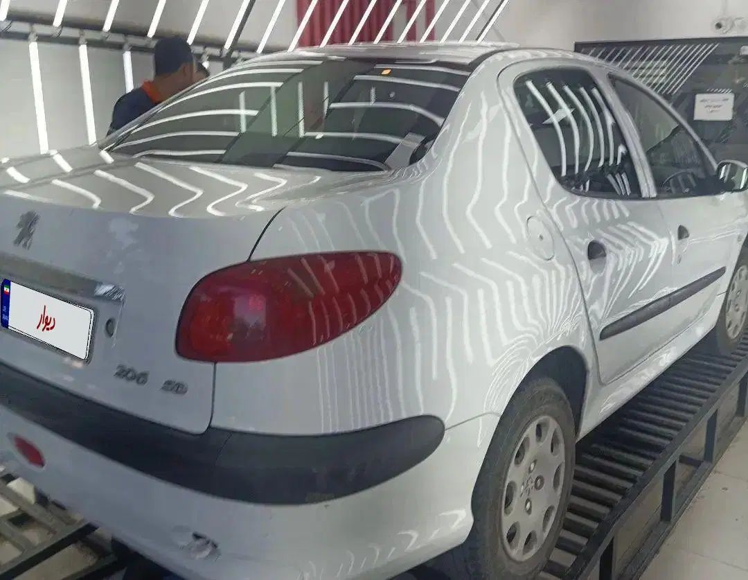 پژو ۲۰۶ صندوق دار v8 - 1394