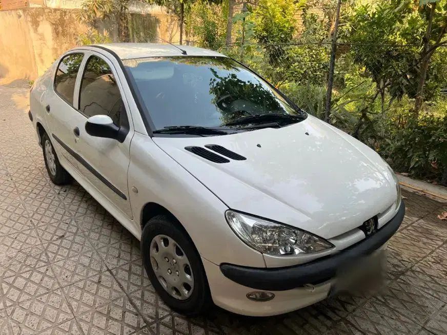 پژو ۲۰۶ صندوق دار v8 - 1396