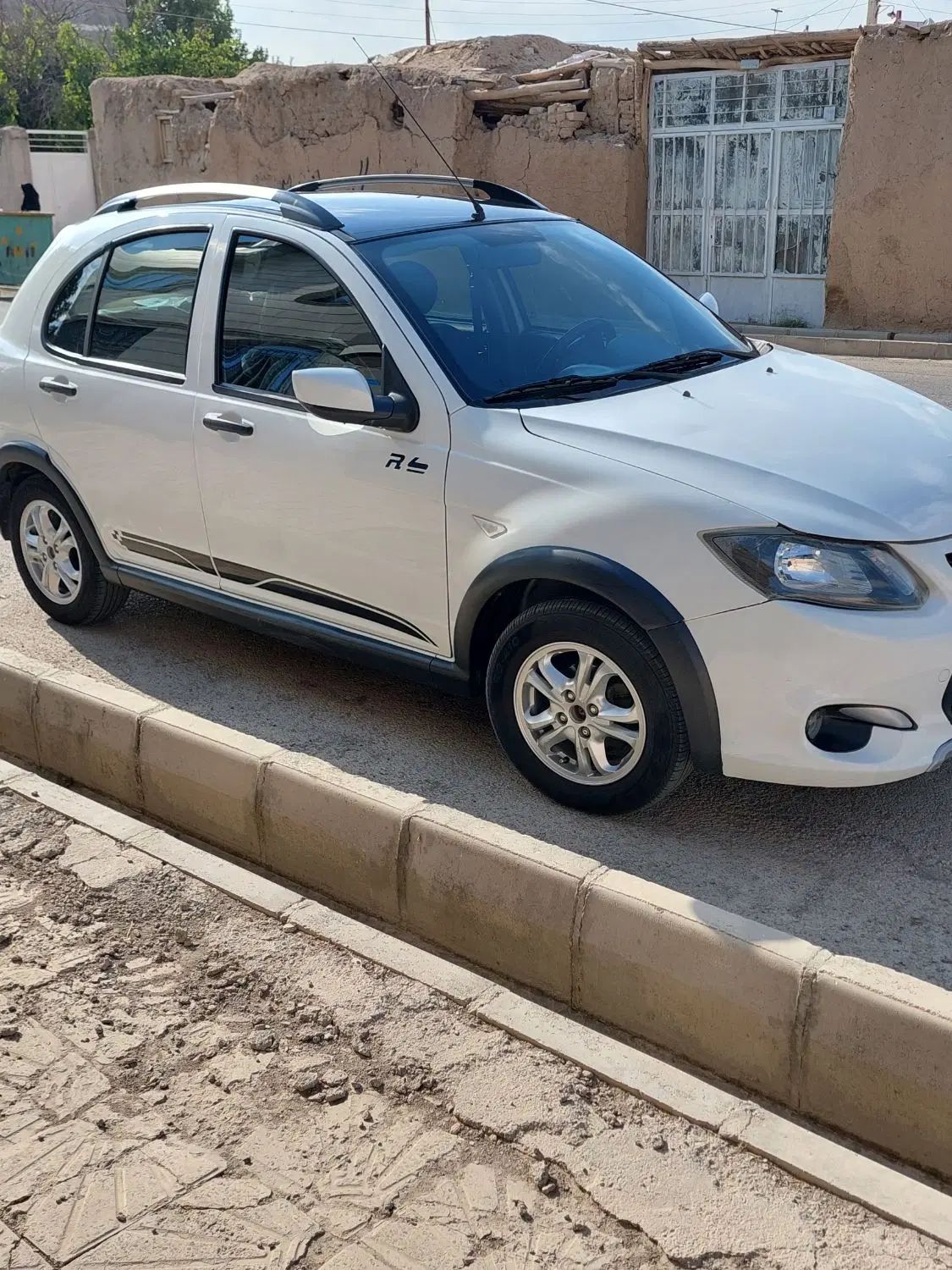 کوییک R دنده‌ای - 1401
