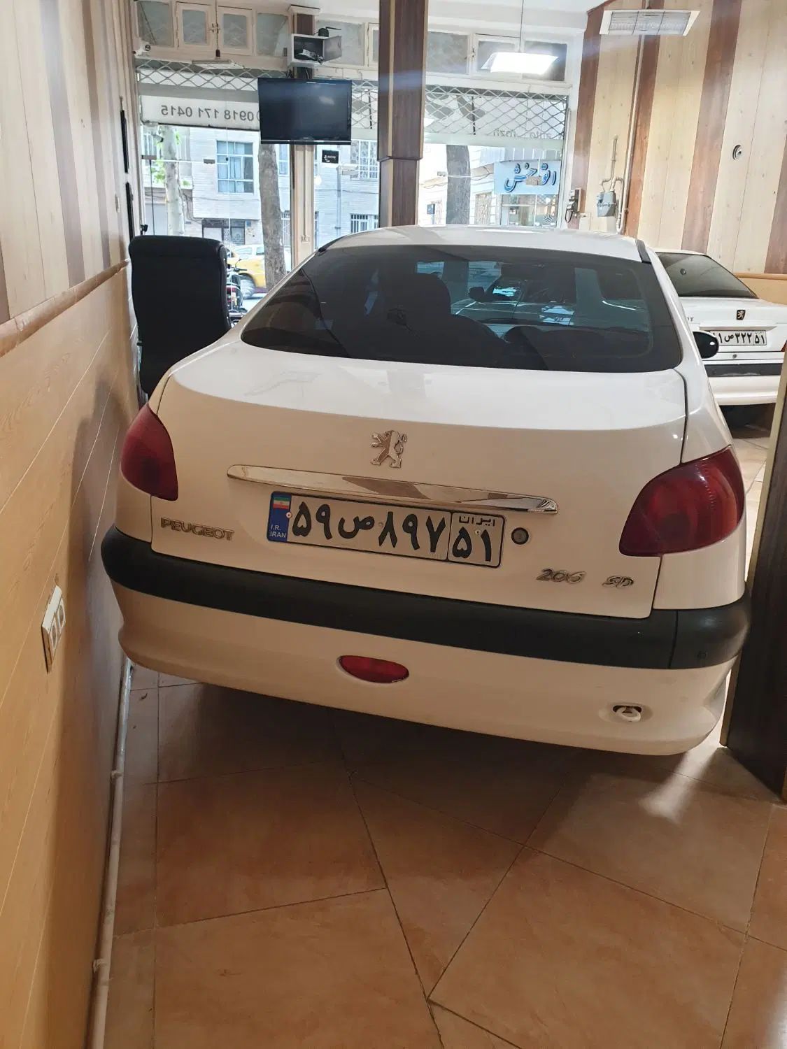 پژو ۲۰۶ صندوق دار v8 - 1398